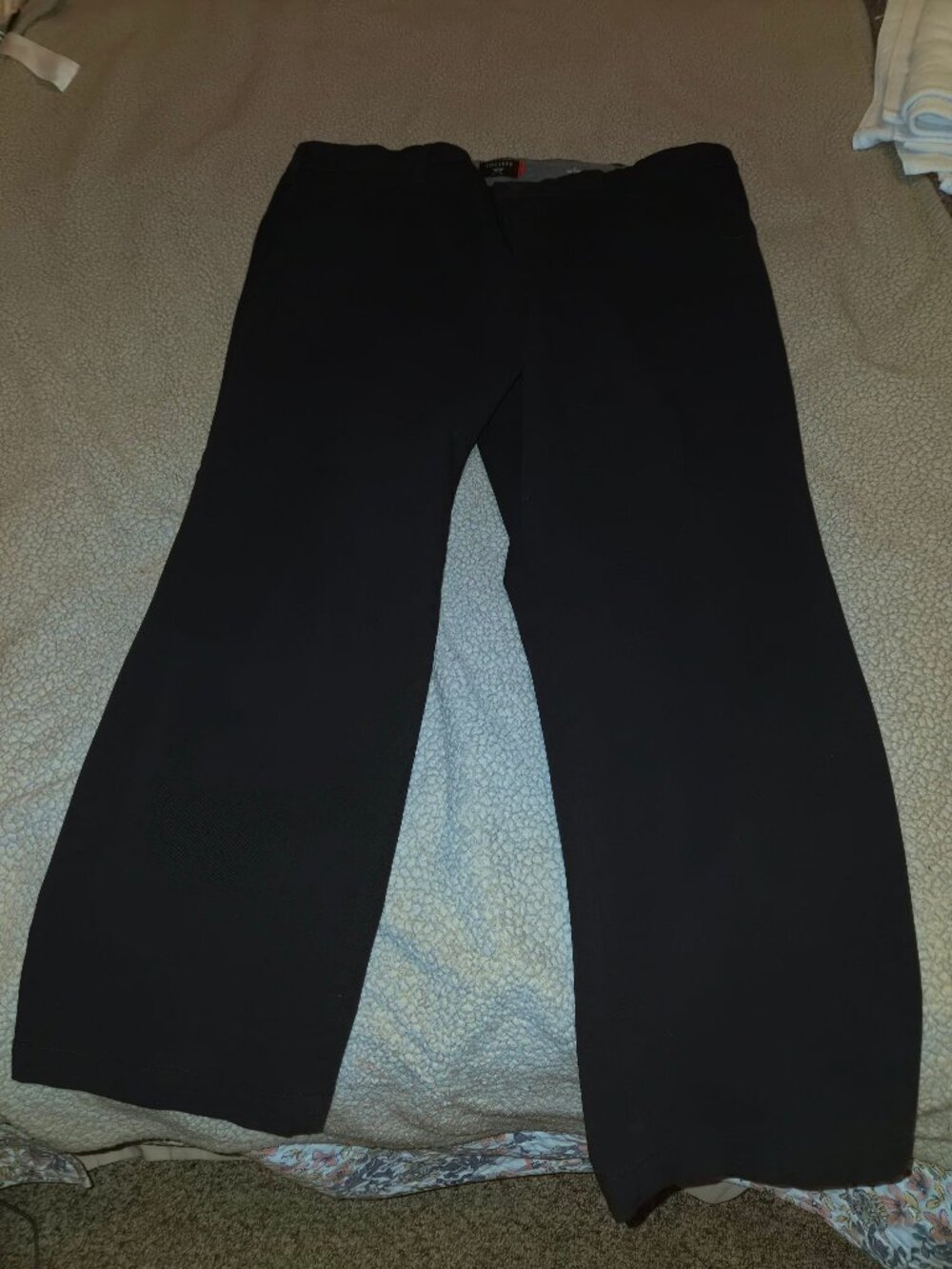 Docker Workday Khaki Pants 42W x 30L